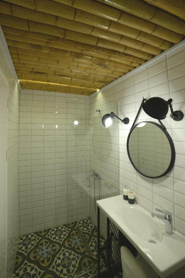 Mazi Rooms Ptolemeon Солун Екстериор снимка